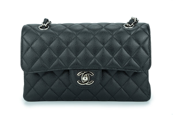 Chanel Flapbag Caviar Black SHW