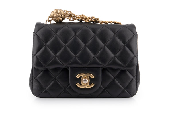 Chanel Mini Classic Flap Noir GHW